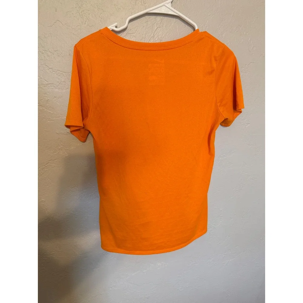 Nike Dri-FIT Athletic Cut V-Neck T-Shirt Orange Womens Medium Short Sleeve Tee